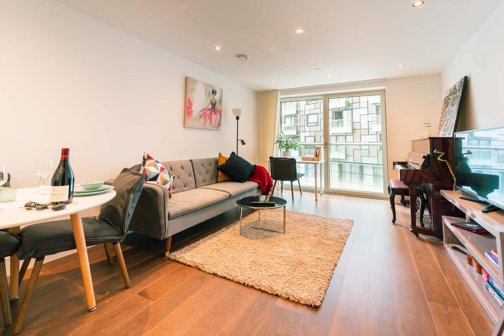 Stylish And Comfortable Canary Wharf Apartment Perfect For Long Stays London Exterior photo