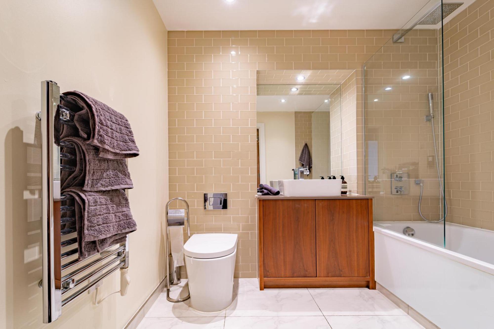 Stylish And Comfortable Canary Wharf Apartment Perfect For Long Stays London Exterior photo