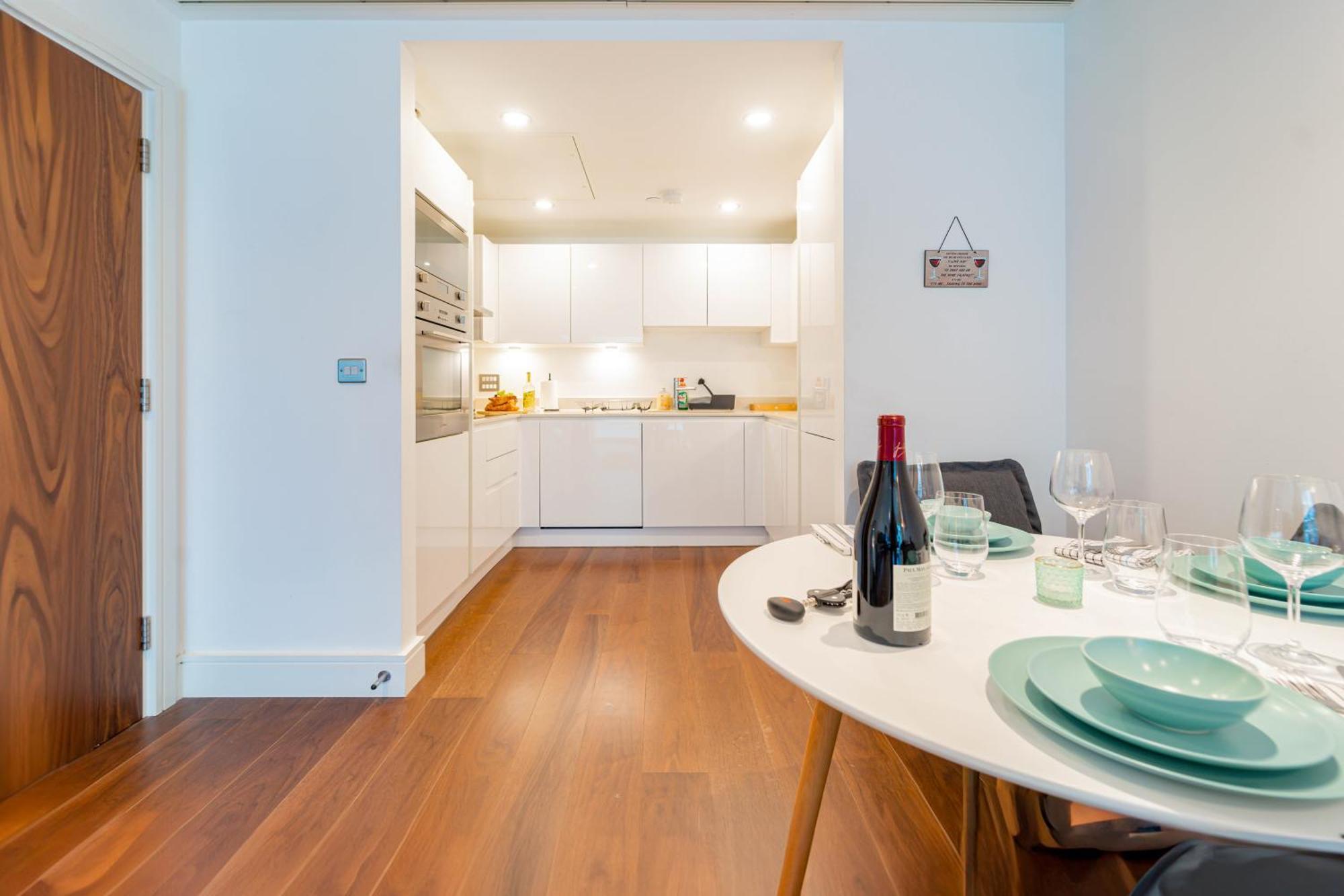 Stylish And Comfortable Canary Wharf Apartment Perfect For Long Stays London Exterior photo